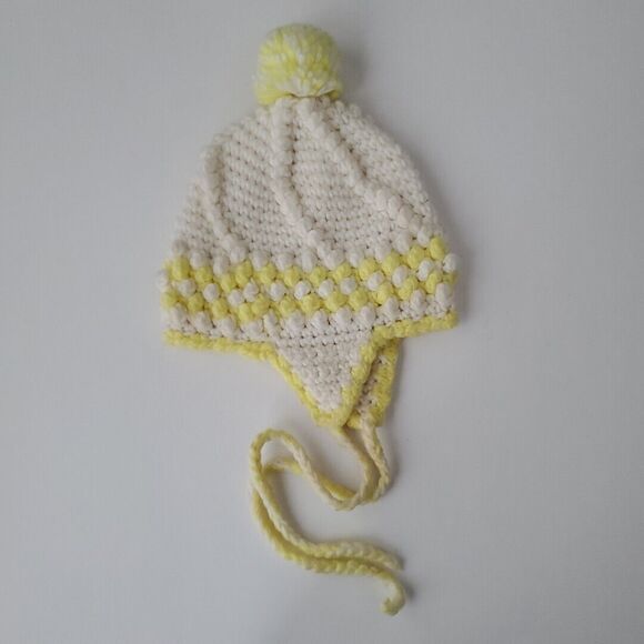 Mr. Peters Vintage Handmade Crochet Yellow White Baby Bonnet Hat w Pom Pom - Picture 6 of 6